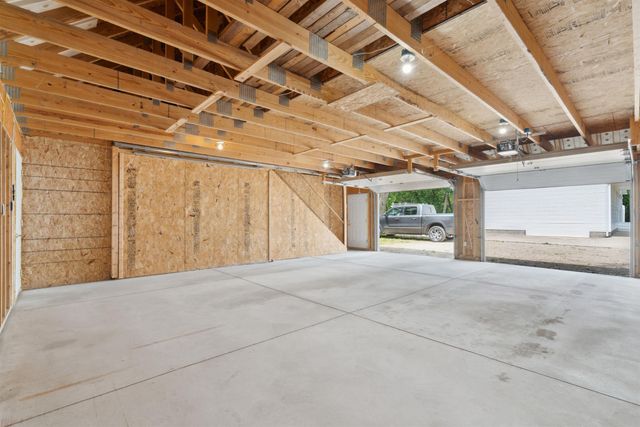 266 Lainee Drive, Evansdale, IA 50707