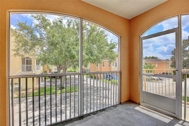12203 WILD IRIS WAY 104, Orlando, FL 32837