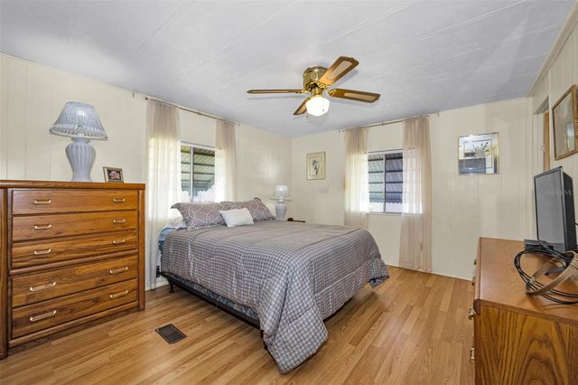 39820 US HIGHWAY 19 N 153, Tarpon Springs, FL 34689