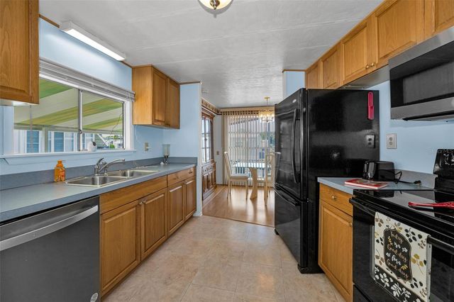 39820 US HIGHWAY 19 N 153, Tarpon Springs, FL 34689