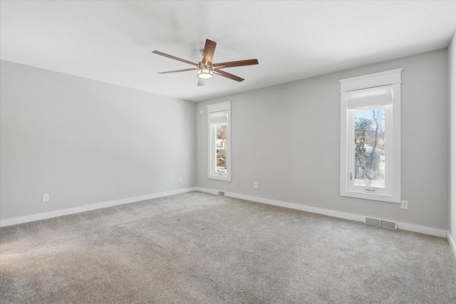 3808 BARRINGTON DR, Columbia, MO 65203