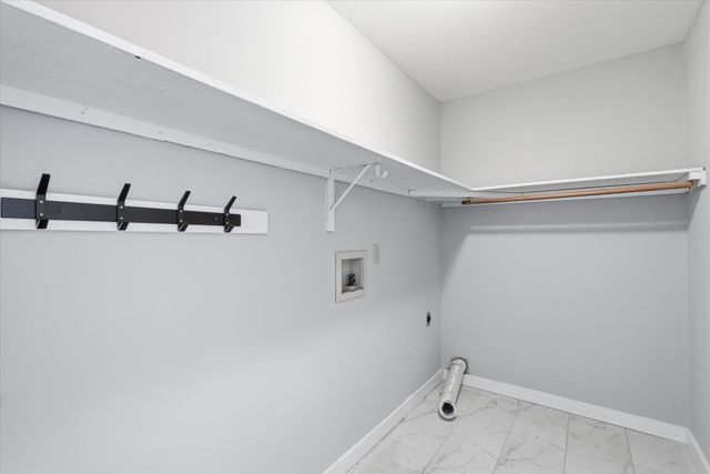 3808 BARRINGTON DR, Columbia, MO 65203