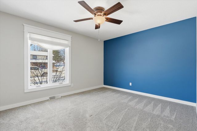 3808 BARRINGTON DR, Columbia, MO 65203