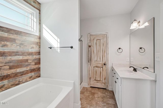 118 Willard Wood Run, Benson, NC 27504