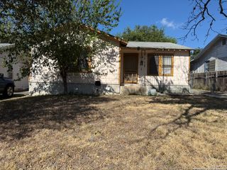 2211 Nopal St, San Antonio, TX 78210