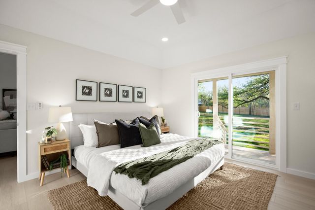 404 Bittern CIR, Buda, TX 78610