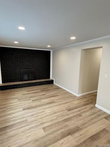 20945 Millard Street, Taylor, MI 48180