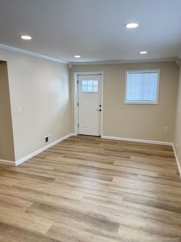 20945 Millard Street, Taylor, MI 48180