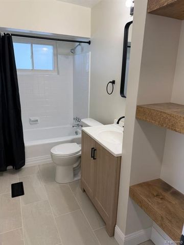 20945 Millard Street, Taylor, MI 48180