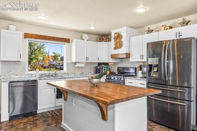 329 4th Avenue, Deer Trail, CO 80105