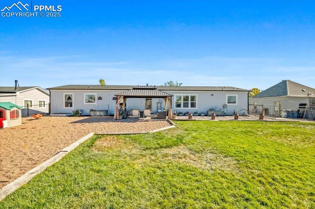 329 4th Avenue, Deer Trail, CO 80105