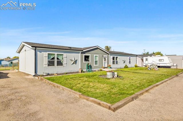 329 4th Avenue, Deer Trail, CO 80105