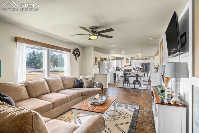 329 4th Avenue, Deer Trail, CO 80105