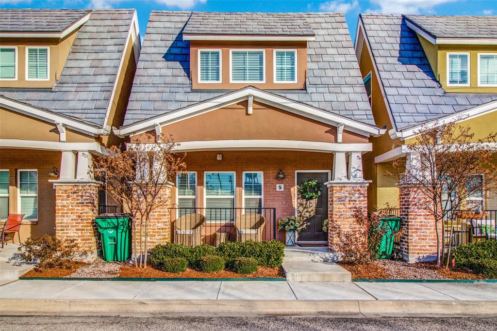310 N Chestnut Street 4, Mckinney, TX 75069
