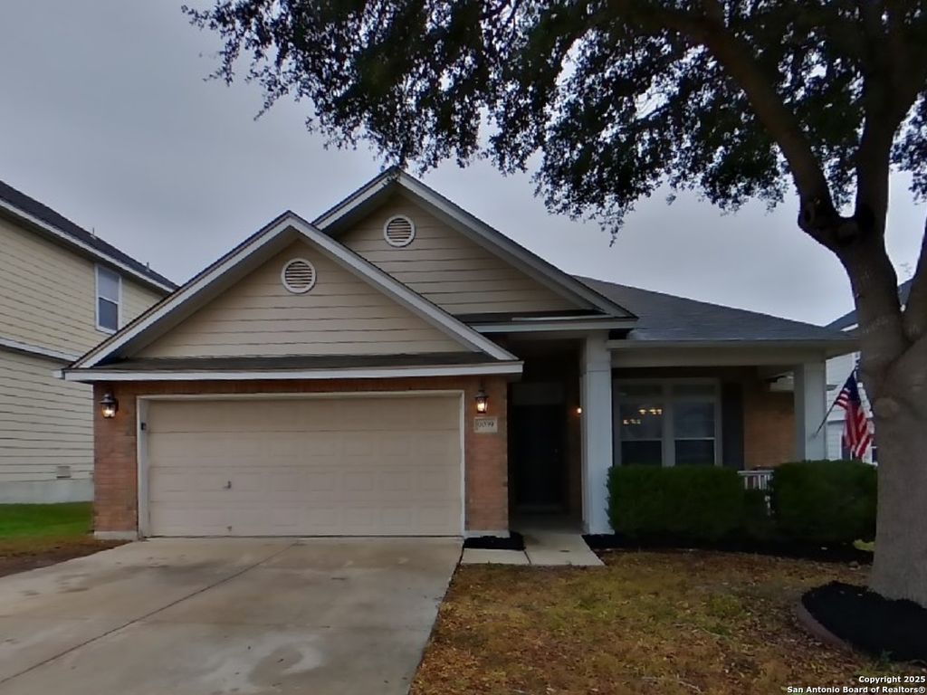 9039 Thomas York, San Antonio, TX 78251