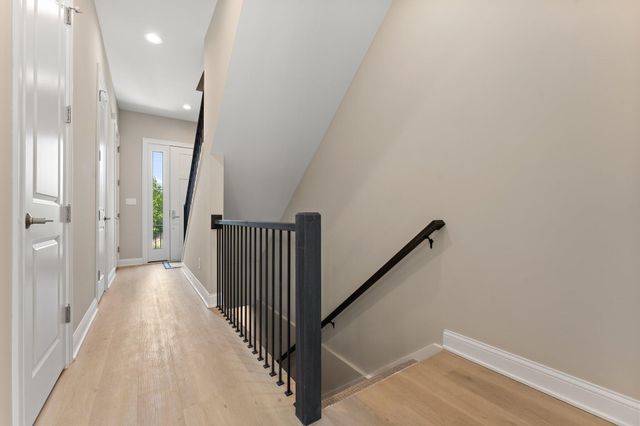 59 Sanctuary Drive, Valparaiso, IN 46385