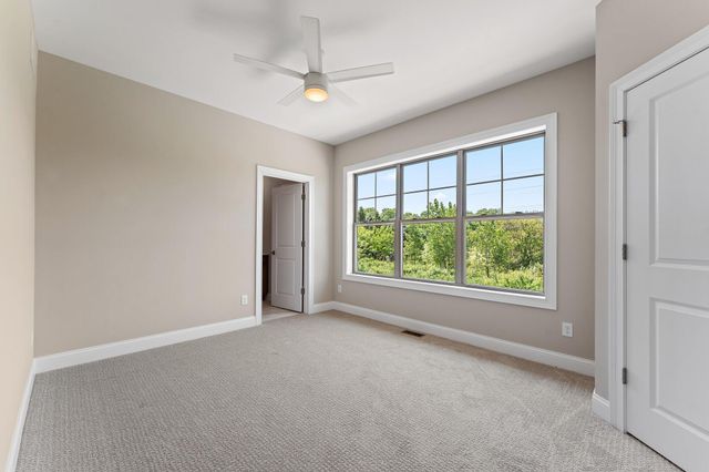 59 Sanctuary Drive, Valparaiso, IN 46385