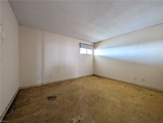 3300 Ocean Shore Ave Apt 706, Virginia Beach, VA 23451