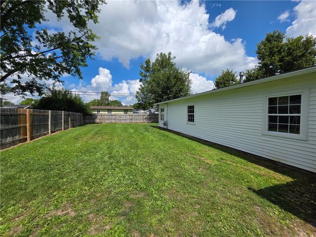 223 Prentice Drive, New Carlisle, OH 45344