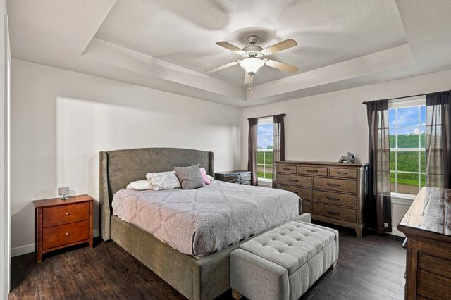 1400 CAROLINA DR, Columbia, MO 65202