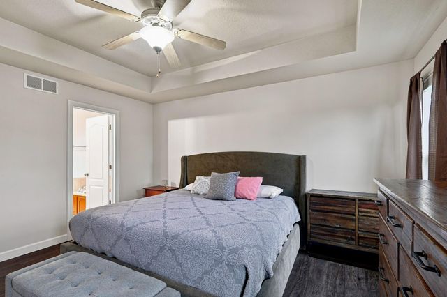 1400 CAROLINA DR, Columbia, MO 65202