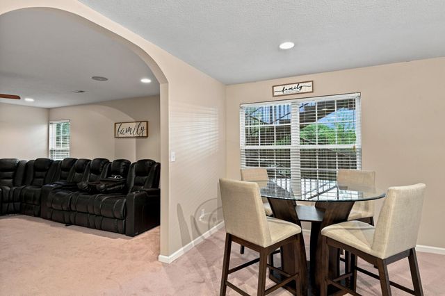 1400 CAROLINA DR, Columbia, MO 65202