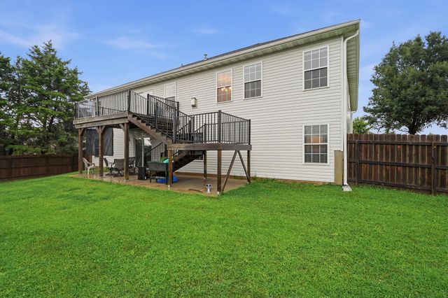 1400 CAROLINA DR, Columbia, MO 65202