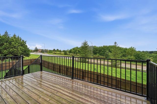 1400 CAROLINA DR, Columbia, MO 65202