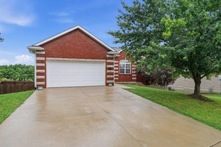 1400 CAROLINA DR, Columbia, MO 65202