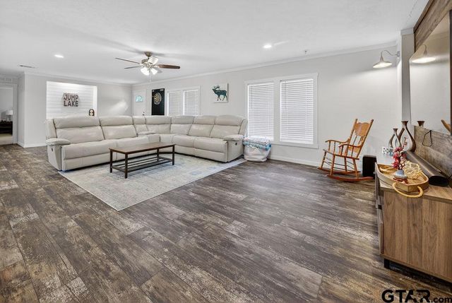 6880 PR 7703, Athens, TX 75752