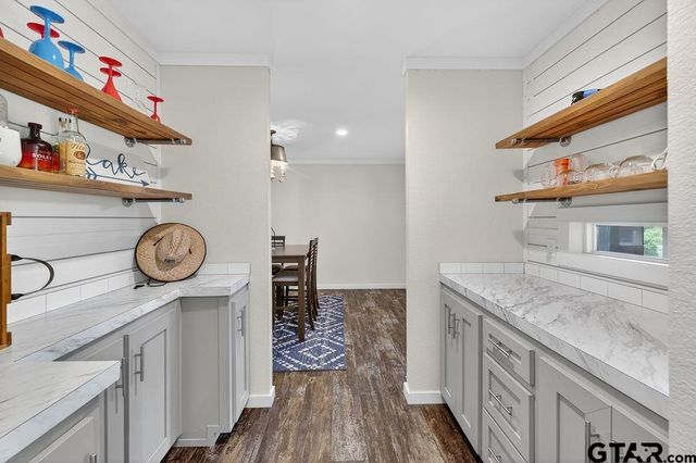 6880 PR 7703, Athens, TX 75752