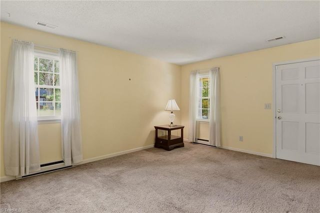 2200 Creekwood Drive, Greensboro, NC 27407
