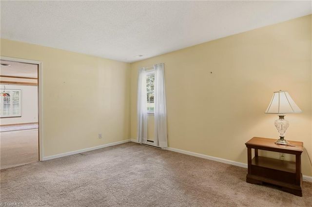 2200 Creekwood Drive, Greensboro, NC 27407