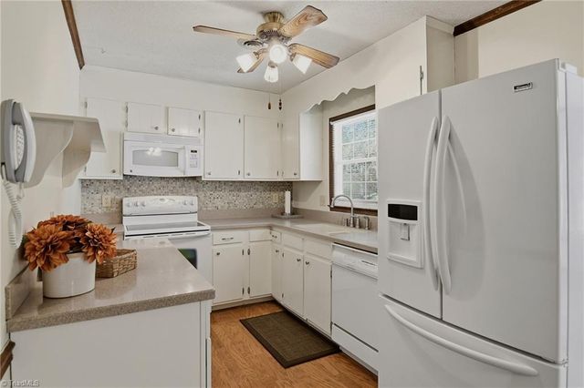 2200 Creekwood Drive, Greensboro, NC 27407