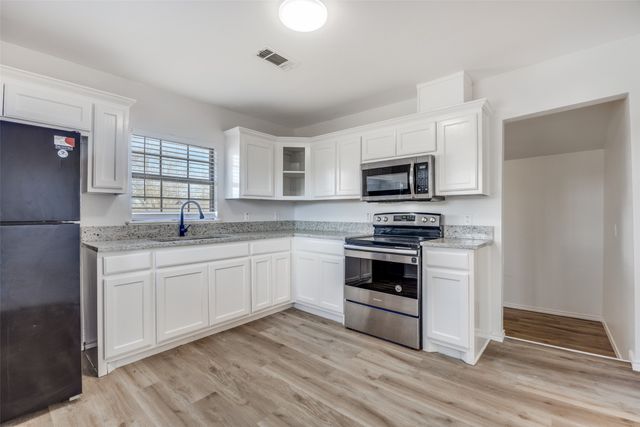 1382 US Highway 69, Denison, TX 75021