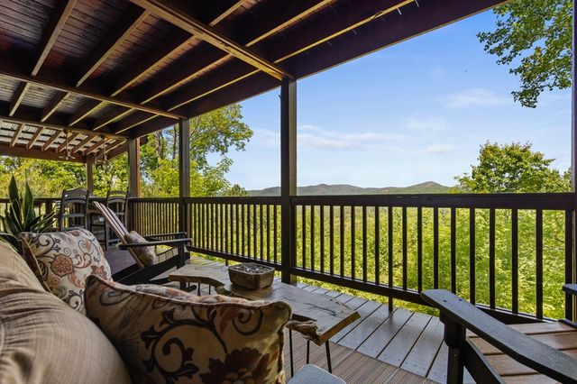 115 Mountain High Drive, Mineral Bluff, GA 30559