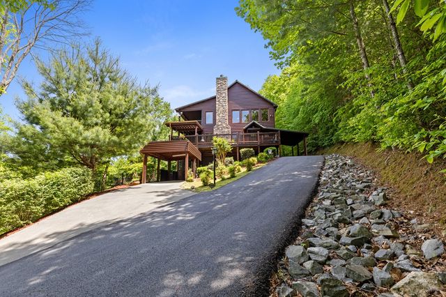 115 Mountain High Drive, Mineral Bluff, GA 30559