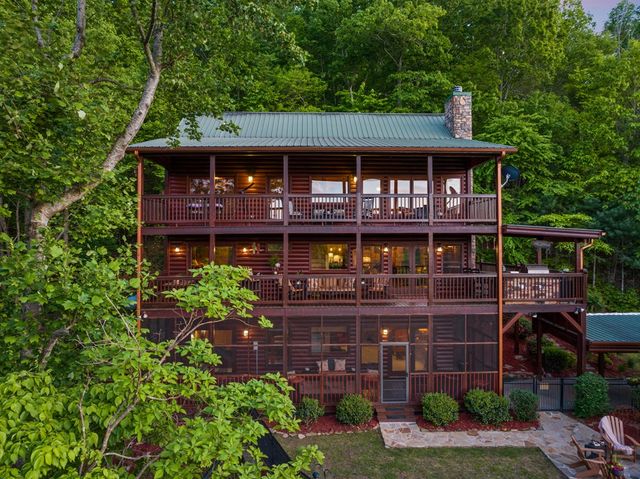 115 Mountain High Drive, Mineral Bluff, GA 30559