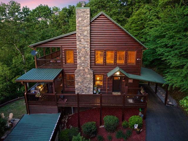 115 Mountain High Drive, Mineral Bluff, GA 30559