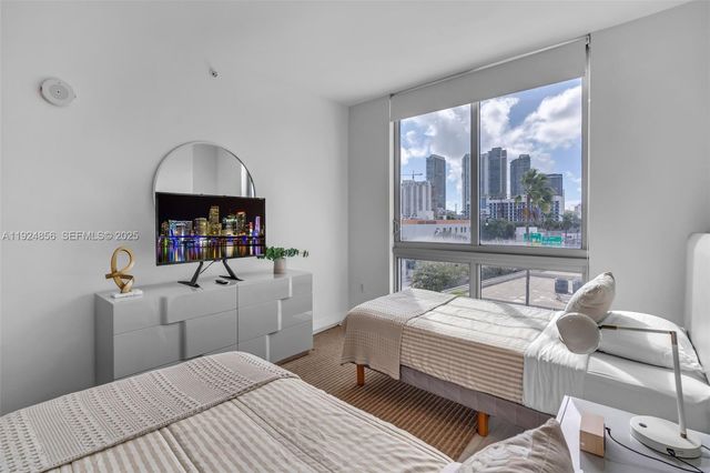 3900 Biscayne Blvd S-312, Miami, FL 33137