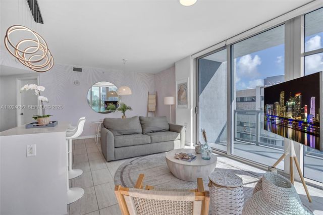 3900 Biscayne Blvd S-312, Miami, FL 33137