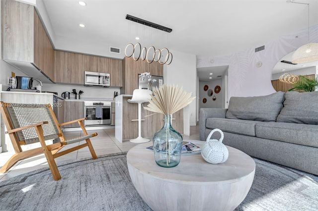 3900 Biscayne Blvd S-312, Miami, FL 33137