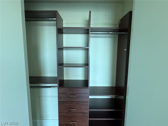 2700 South Las Vegas Boulevard 908, Las Vegas, NV 89109