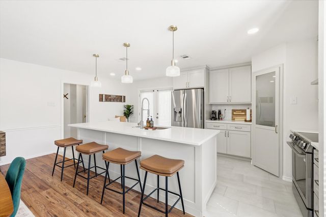 212 Heather Glen Drive, Coppell, TX 75019