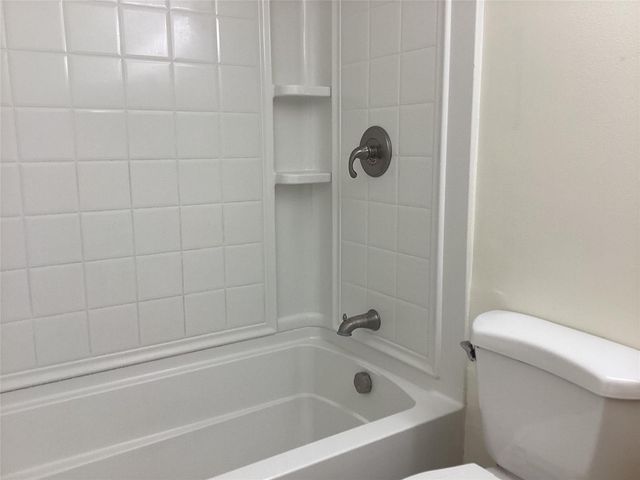5927 LA PINATA Boulevard C-1, Greenacres, FL 33463