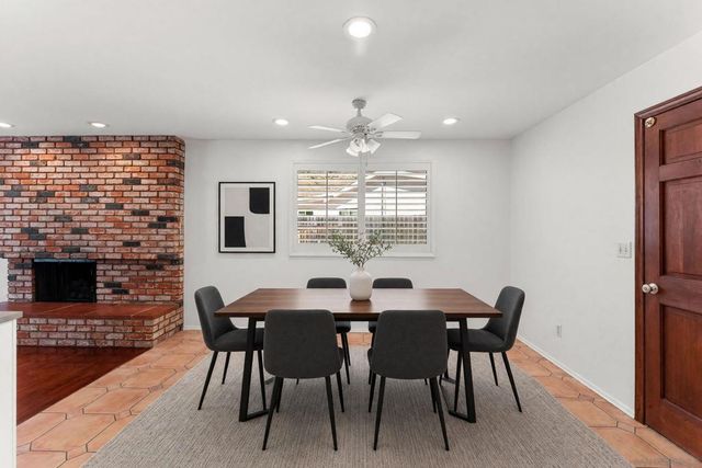 1728 Corsica, San Diego, CA 92111