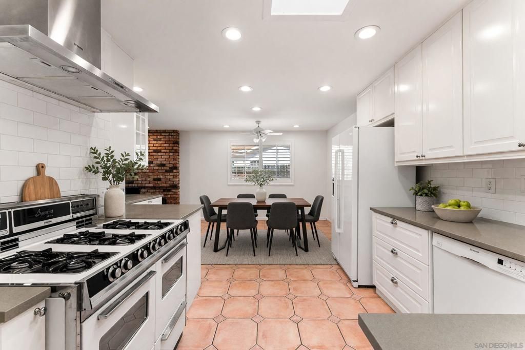 1728 Corsica, San Diego, CA 92111 — photo 2