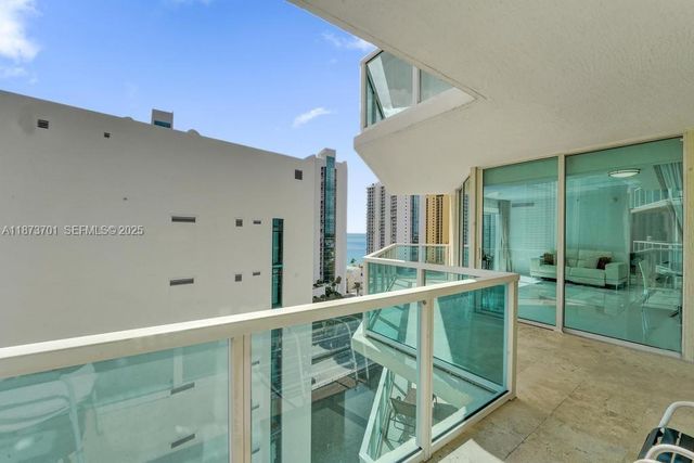 150 Sunny Isles Boulevard 11606, Sunny Isles Beach, FL 33160