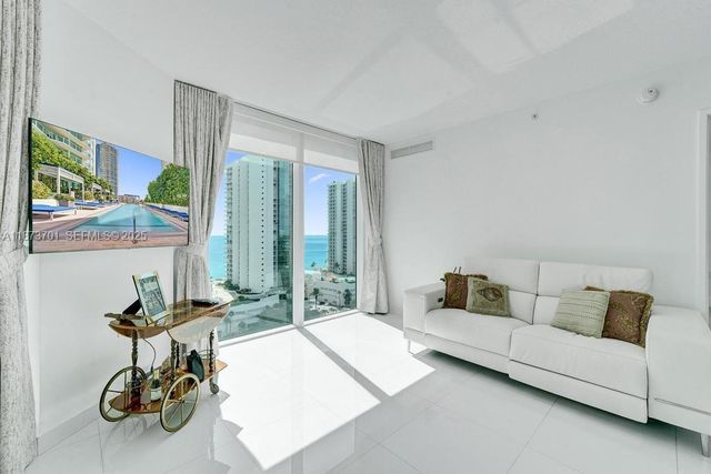 150 Sunny Isles Boulevard 11606, Sunny Isles Beach, FL 33160