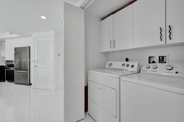 150 Sunny Isles Boulevard 11606, Sunny Isles Beach, FL 33160